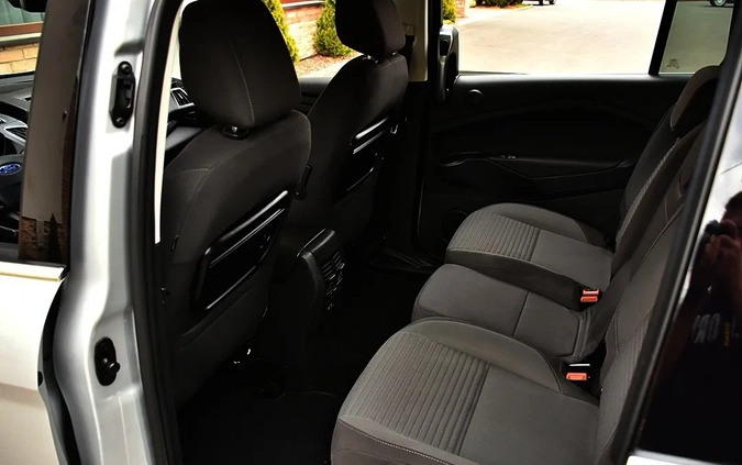 Ford Grand C-MAX cena 39700 przebieg: 134143, rok produkcji 2016 z Borek Wielkopolski małe 781